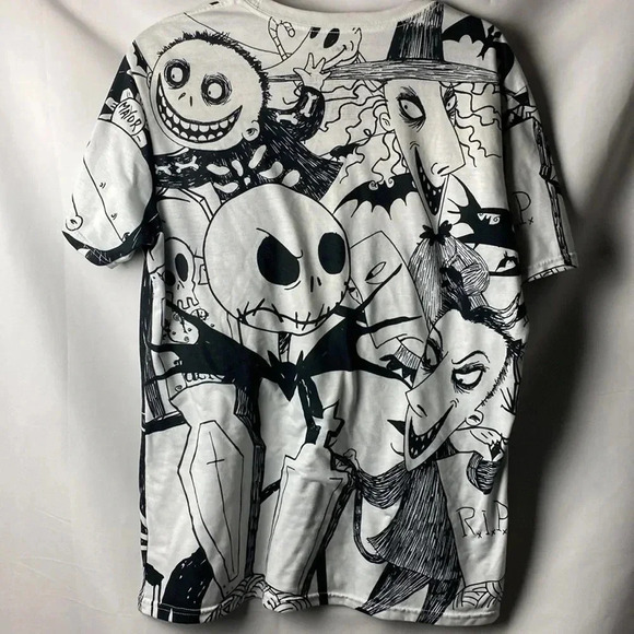 DISNEY MENS SIZE MEDIUM NIGHTMARE BEFORE CHRISTMAS BLACK AND WHITE T SHIRT - Picture 10 of 11